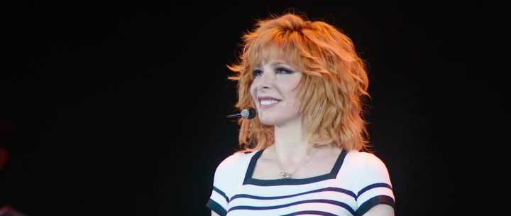 36554_mylene-farmer200644286.jpg